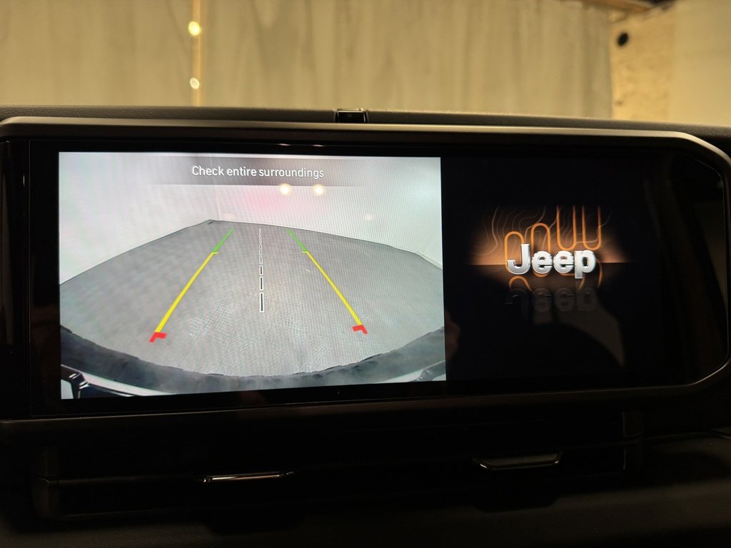 Used 2024 Jeep Wrangler Unlimited Rubicon w/ Convenience Group image 28