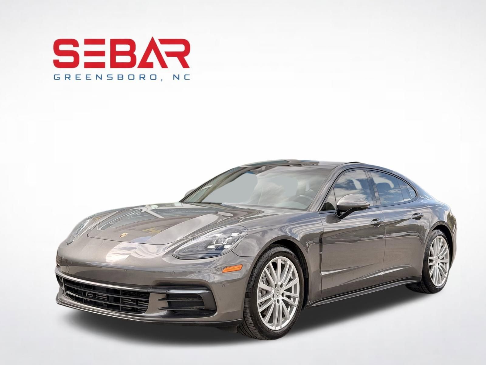 Used 2018 Porsche Panamera 4 image 9