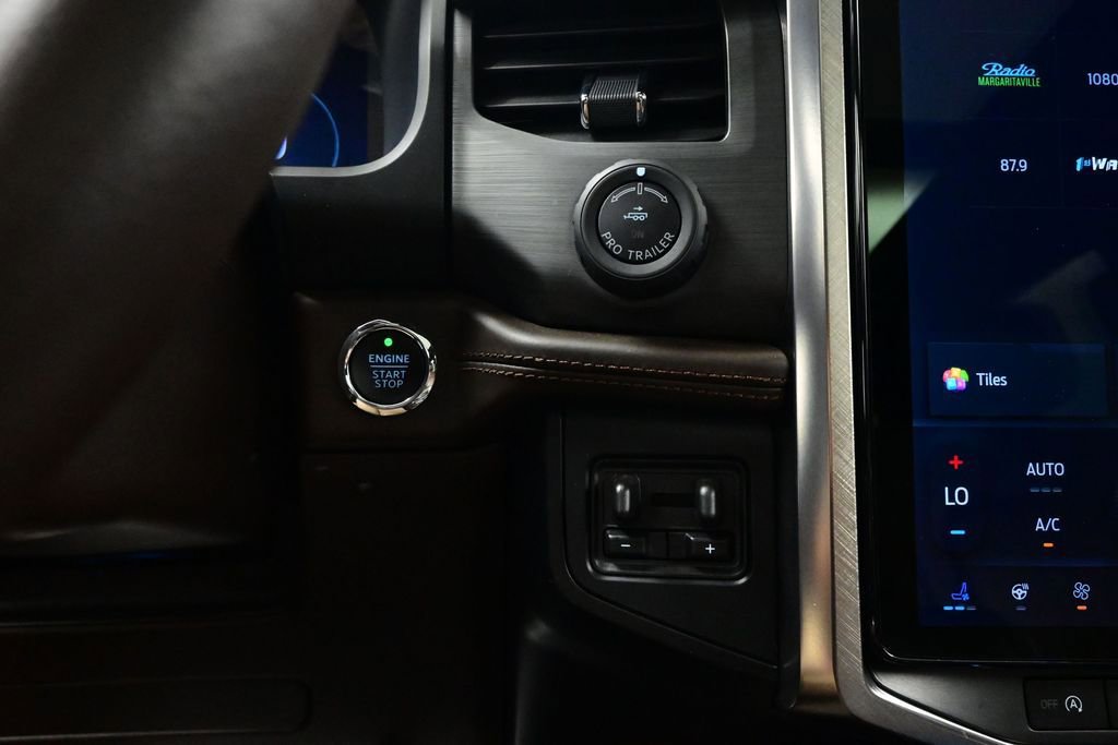Used 2024 Ford Expedition King Ranch RWD image 26