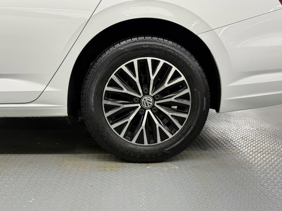 Used 2019 Volkswagen Jetta SEL image 13
