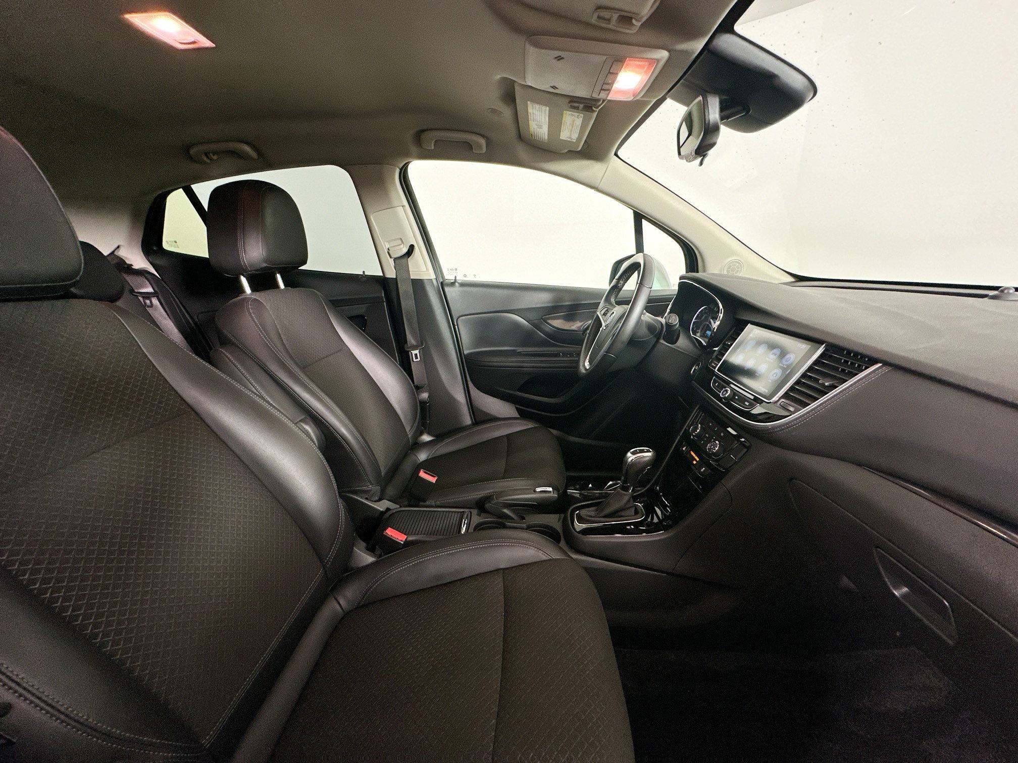 Used 2019 Buick Encore Preferred FWD image 41