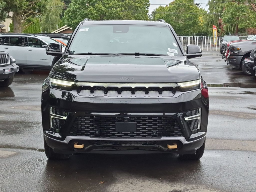 New 2026 Jeep Grand Wagoneer L 4WD image 2