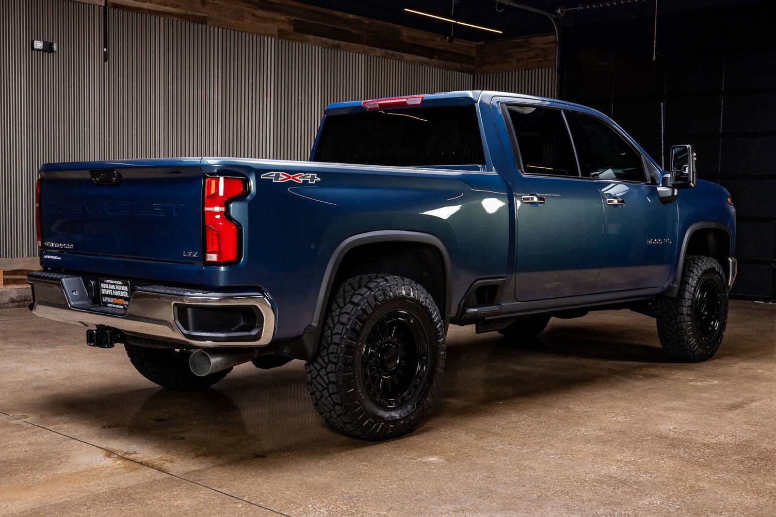 Used 2026 Chevrolet Silverado 3500 LTZ image 9