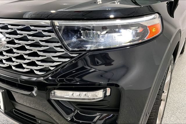 Used 2020 Ford Explorer Platinum AWD/4WD image 40