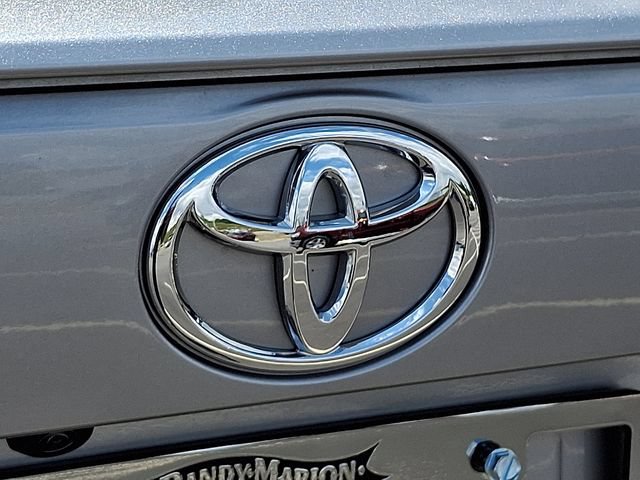 Used 2025 Toyota RAV4 LE FWD image 30