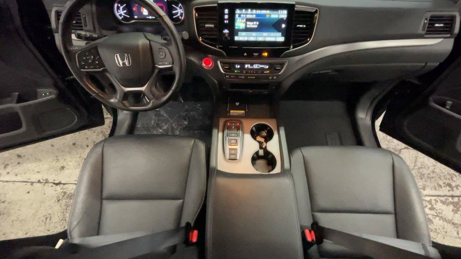 Certified 2024 Honda Passport EX-L image 24