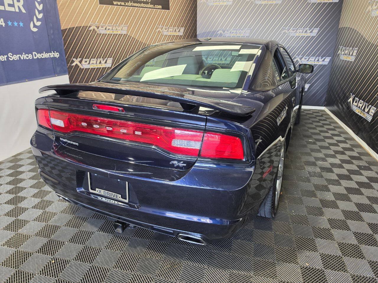 Used 2012 Dodge Charger R/T w/ Wheels & Tunes Group RWD image 13
