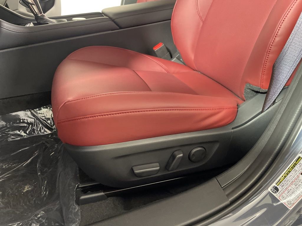 New 2026 MAZDA MAZDA3 Carbon image 11