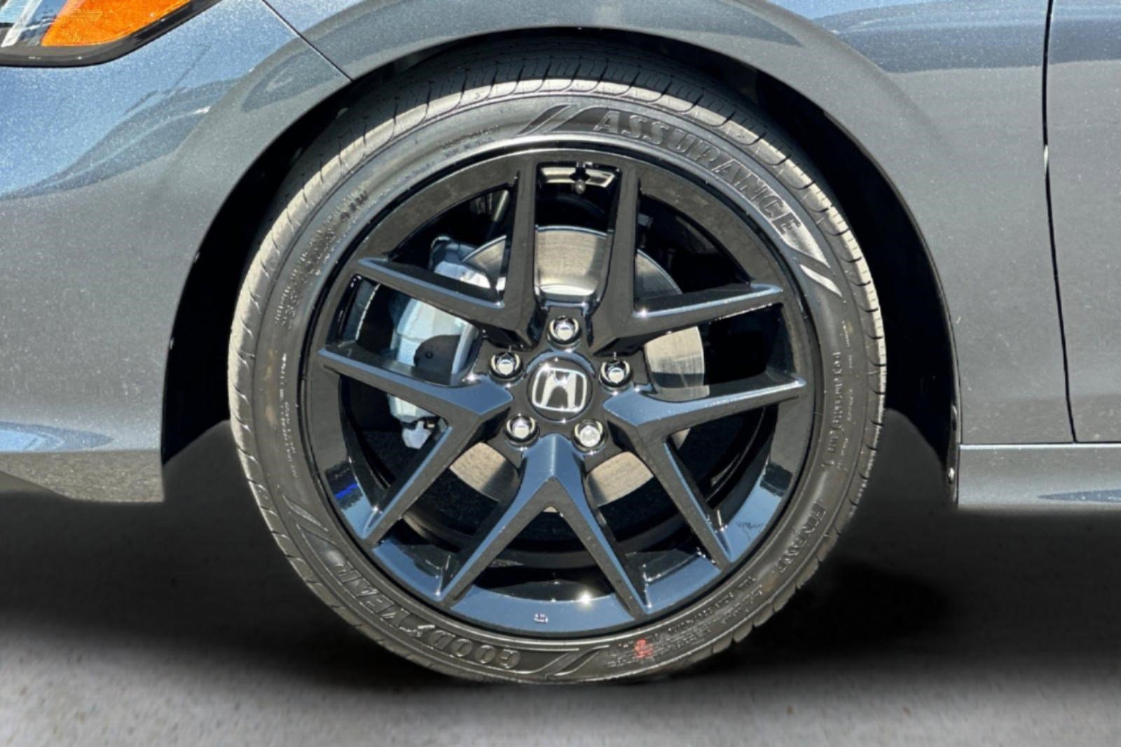 New 2026 Honda Civic FWD Hybrid Sedan image 10