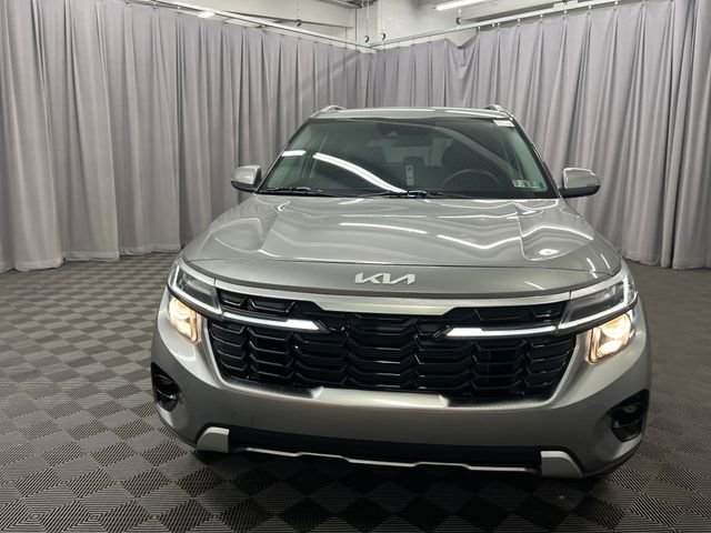 Certified 2024 Kia Seltos S image 3