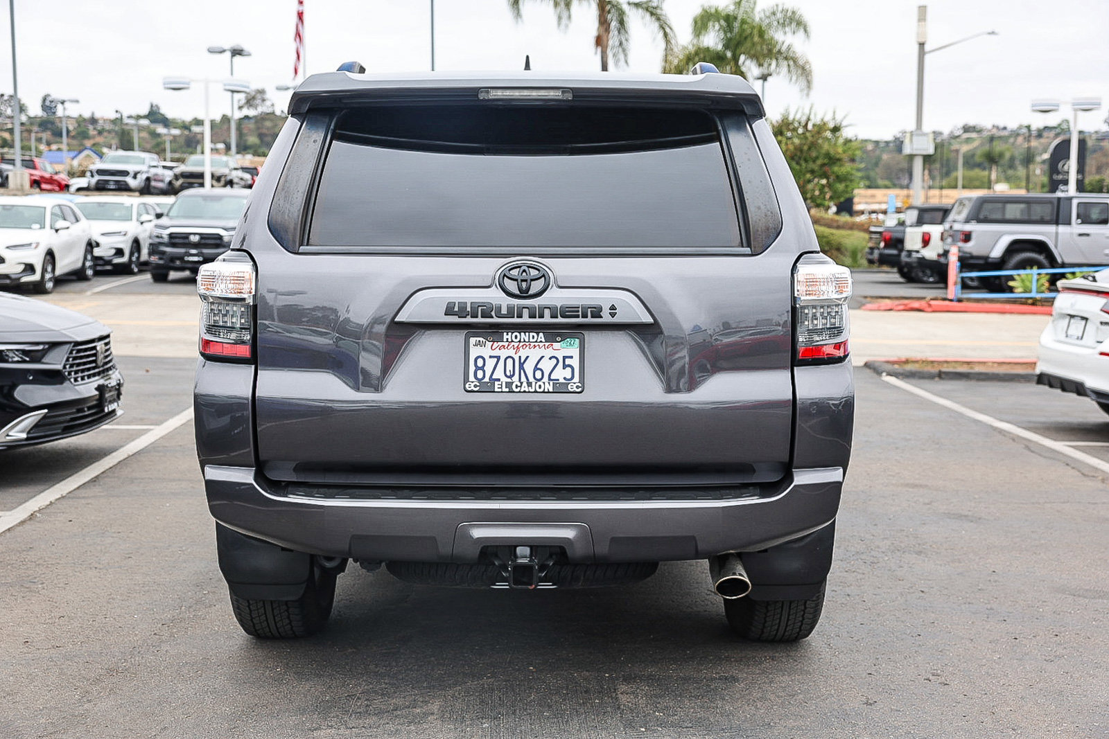 Used 2022 Toyota 4Runner SR5 Premium w/ Moonroof Package RWD image 24