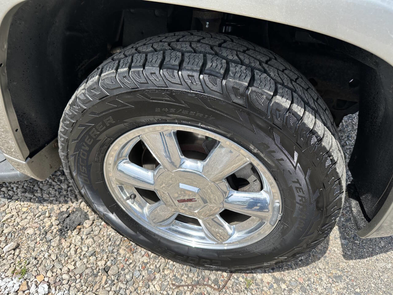 Used 2003 GMC Envoy XL SLT image 30