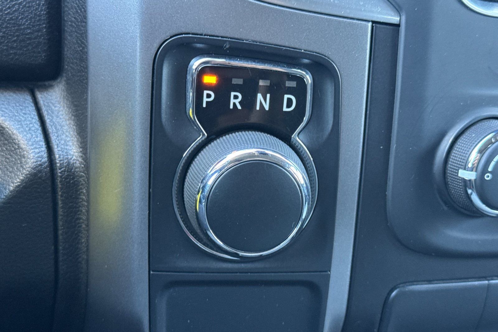 Used 2022 RAM 1500 Classic SLT image 22