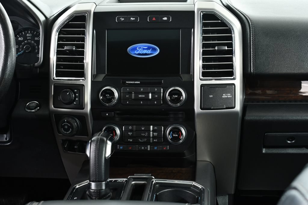 Used 2016 Ford F150 Platinum w/ Equipment Group 701A Luxury AWD/4WD image 9