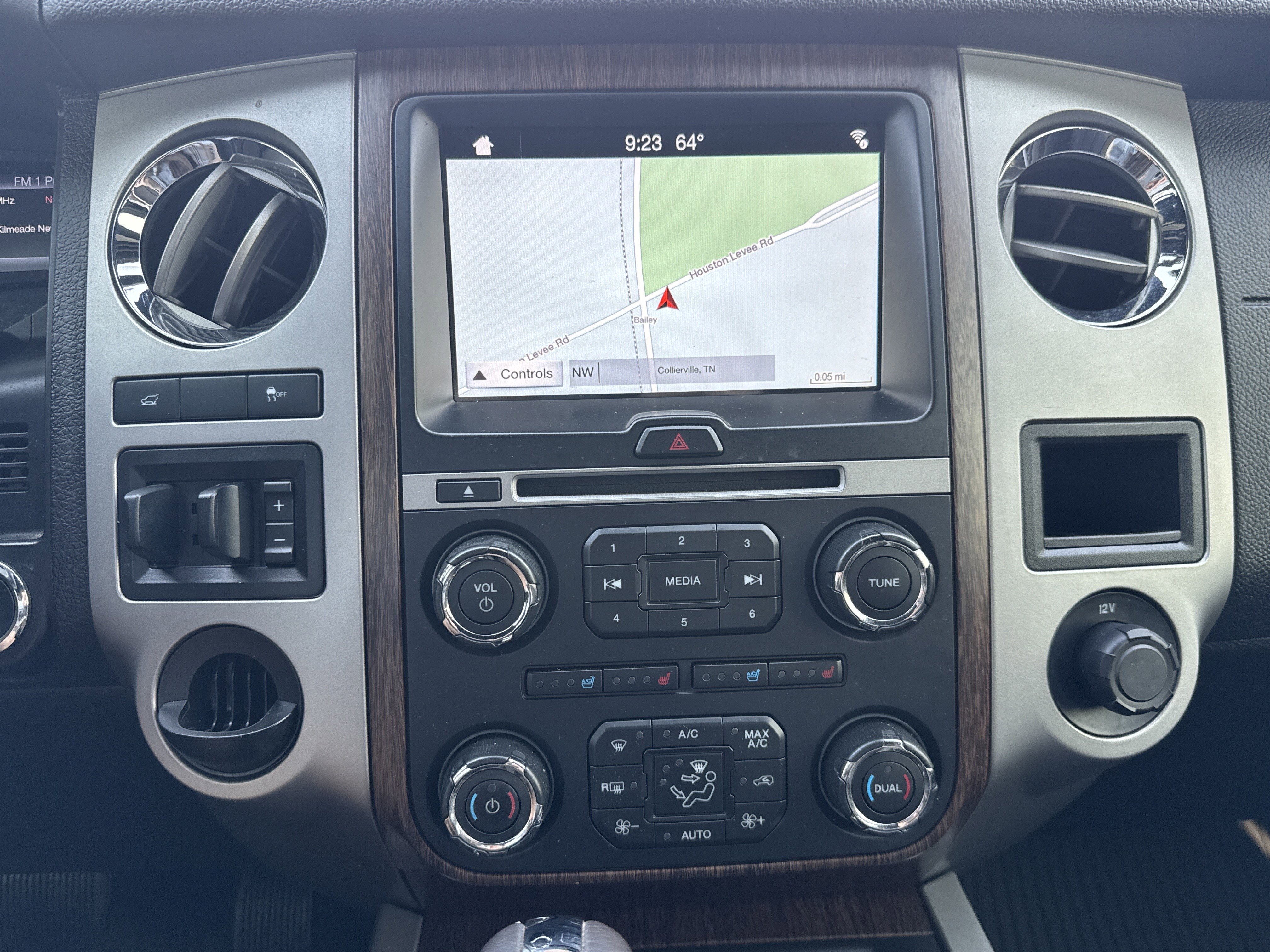 Used 2017 Ford Expedition King Ranch image 20