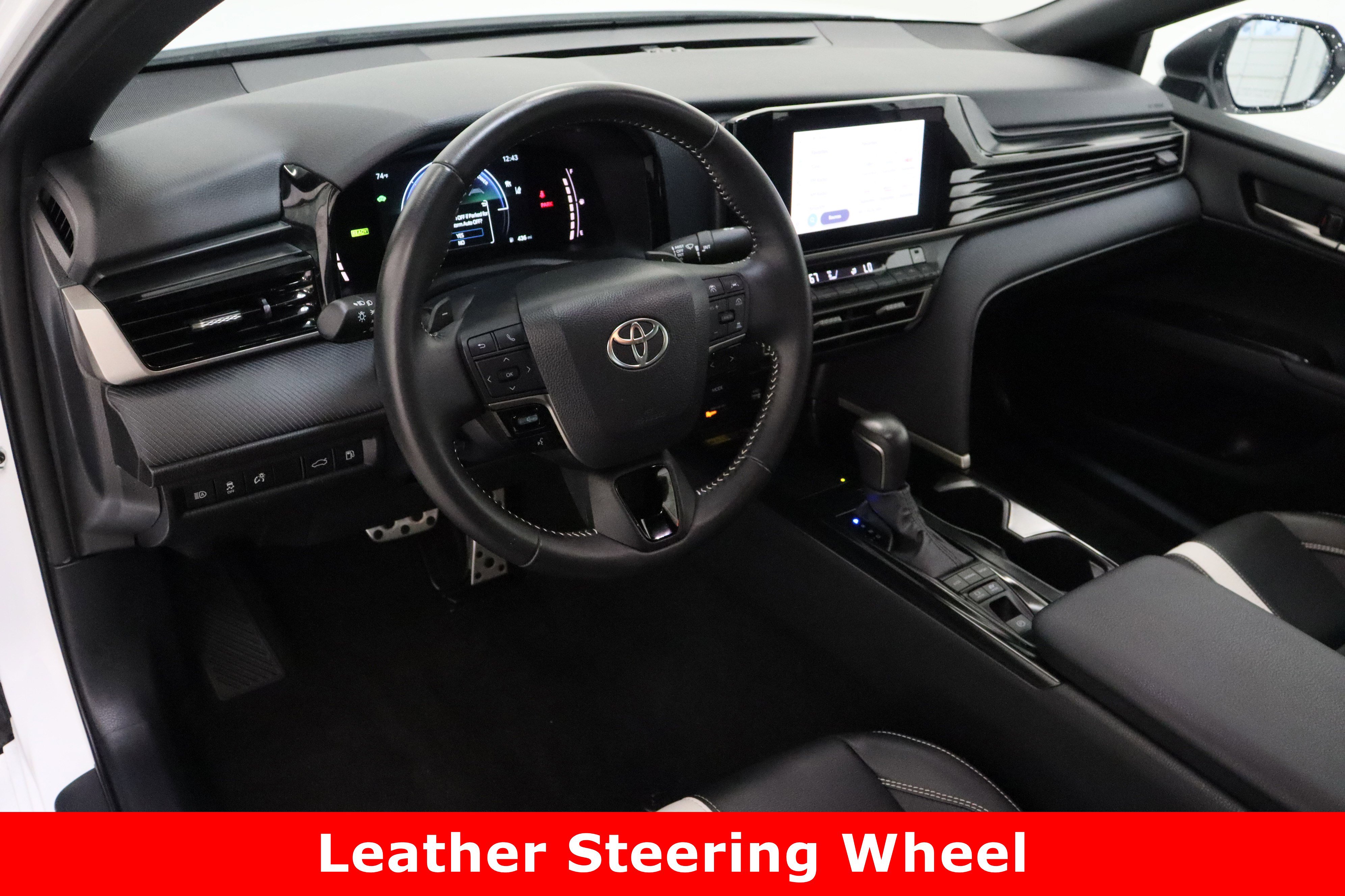 Certified 2025 Toyota Camry SE image 13