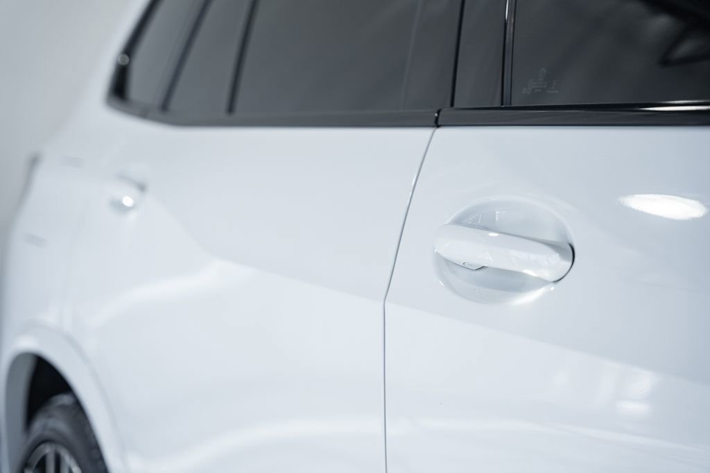 Used 2024 BMW X5 M60i image 22