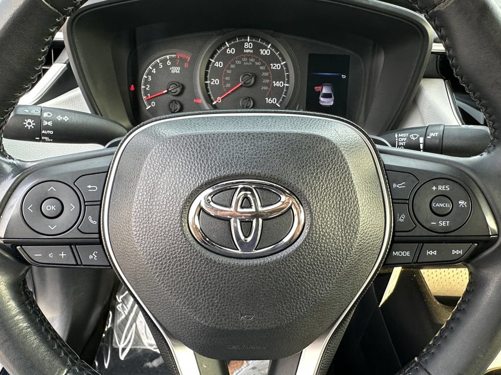 Used 2020 Toyota Corolla SE FWD image 19