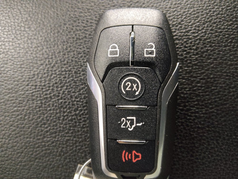 Used 2016 Ford Explorer Sport AWD/4WD image 32