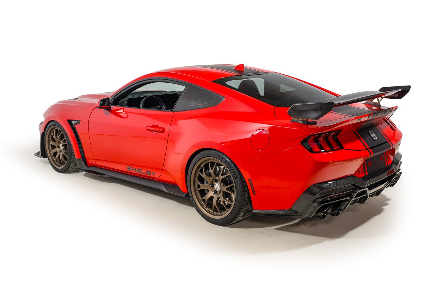 Used 2024 Ford Mustang GT Premium w/ GT Performance Package RWD image 4