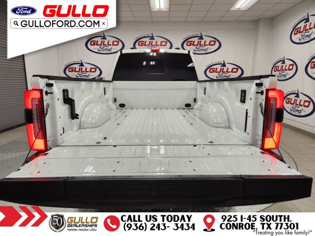 Used 2025 Ford F350 Platinum w/ Platinum Plus Package image 10