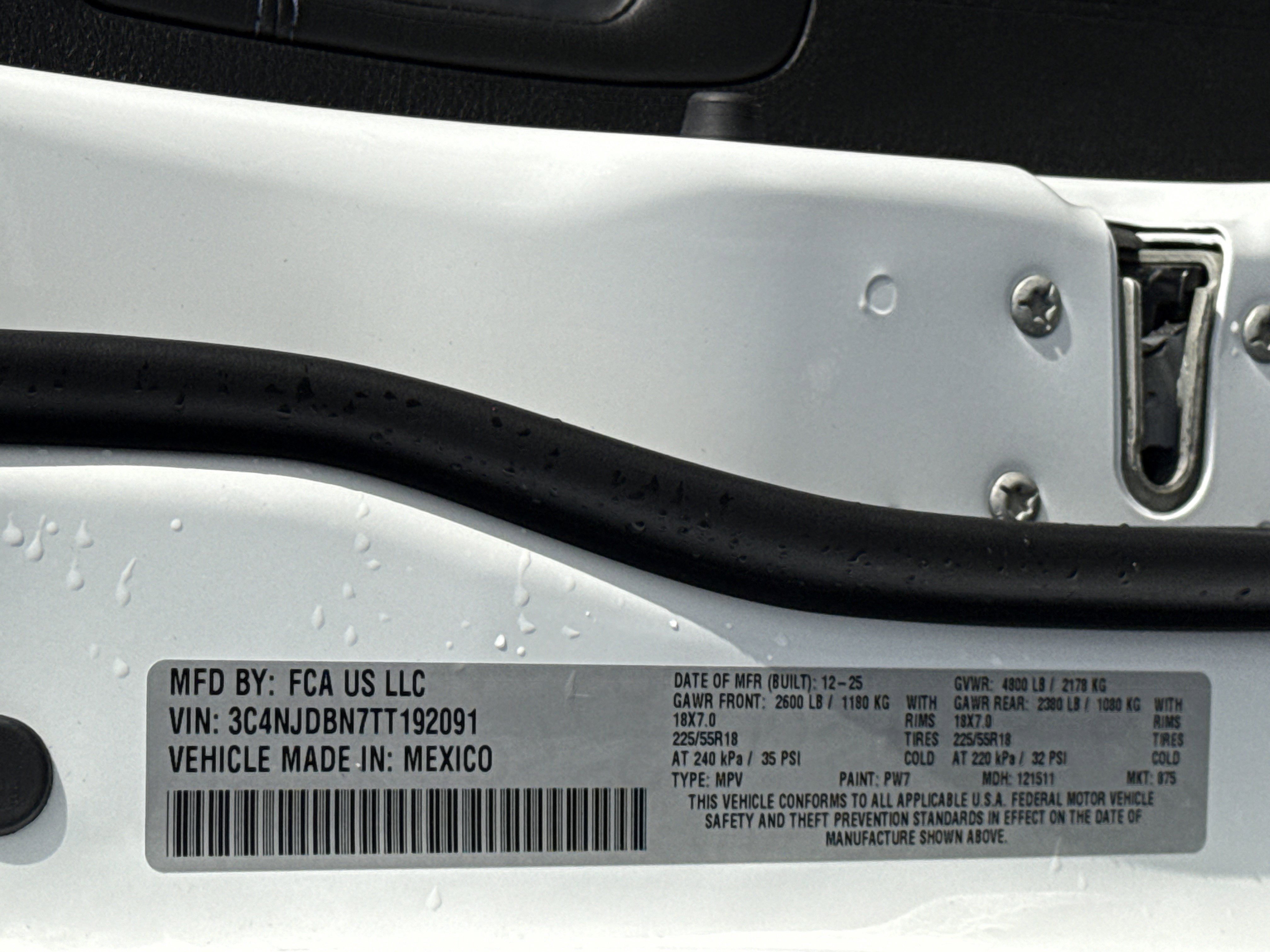 New 2026 Jeep Compass Latitude image 32