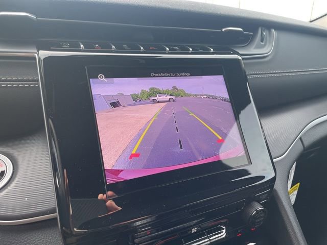 New 2025 Jeep Grand Cherokee Laredo X image 12