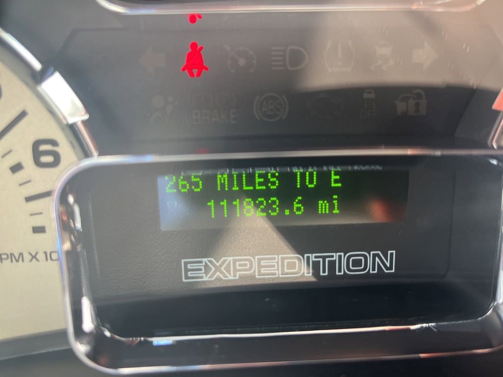 Used 2012 Ford Expedition EL King Ranch image 5