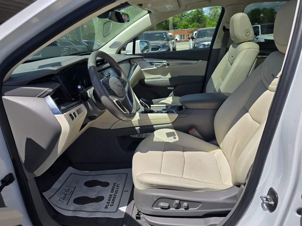 Used 2020 Cadillac XT5 Premium Luxury AWD/4WD image 10