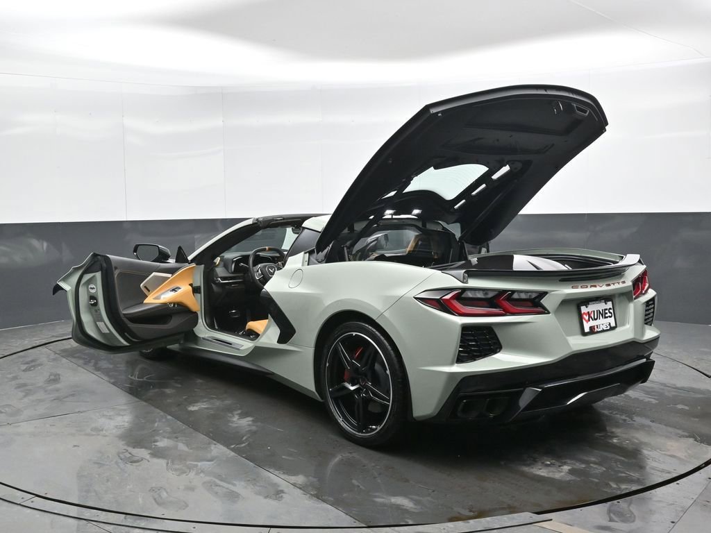 Used 2024 Chevrolet Corvette Stingray Preferred Cpe w/ 2LT image 49