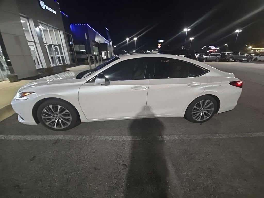 Used 2021 Lexus ES 350 w/ Premium Package image 33