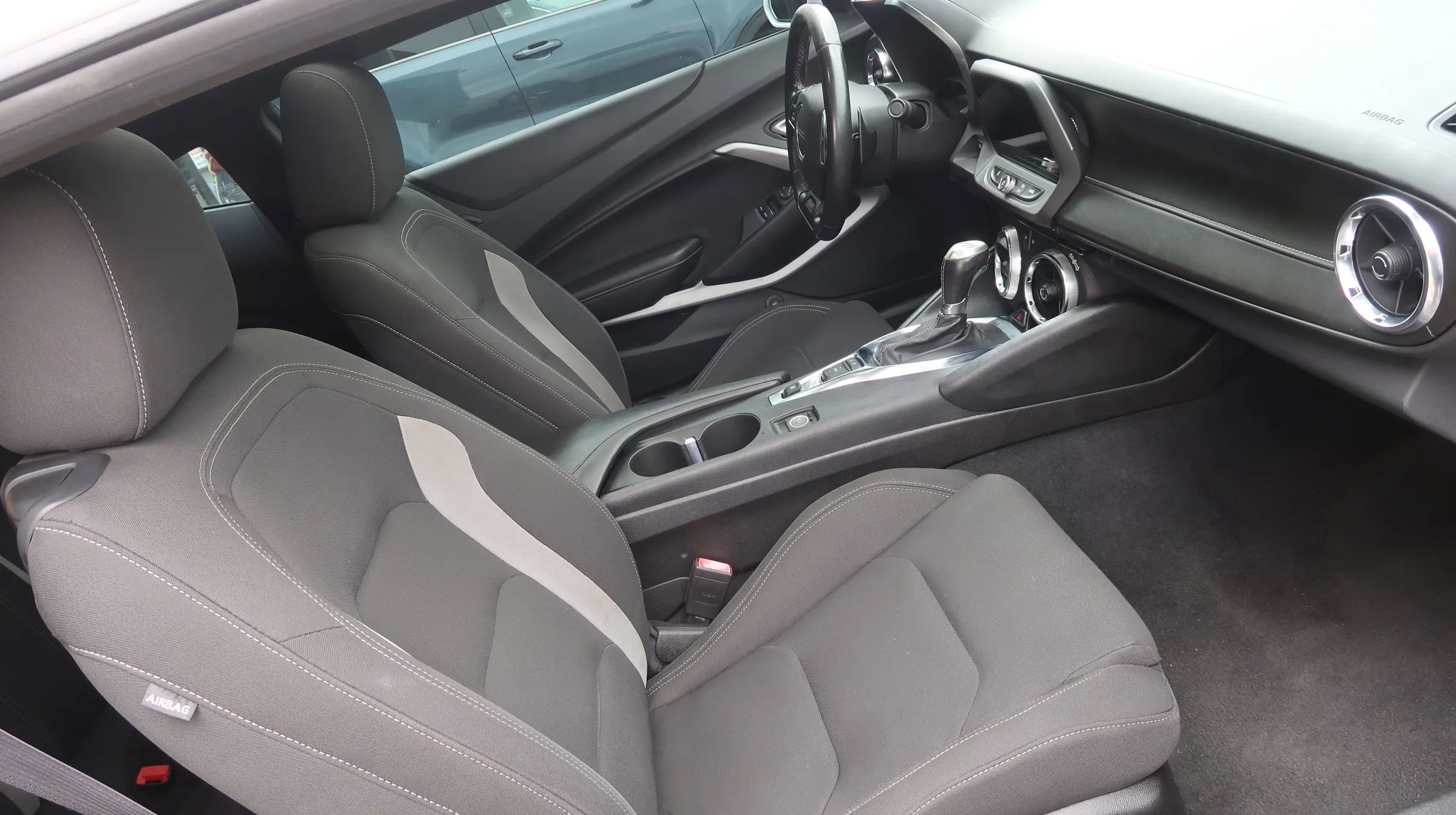 Used 2022 Chevrolet Camaro SS RWD image 22