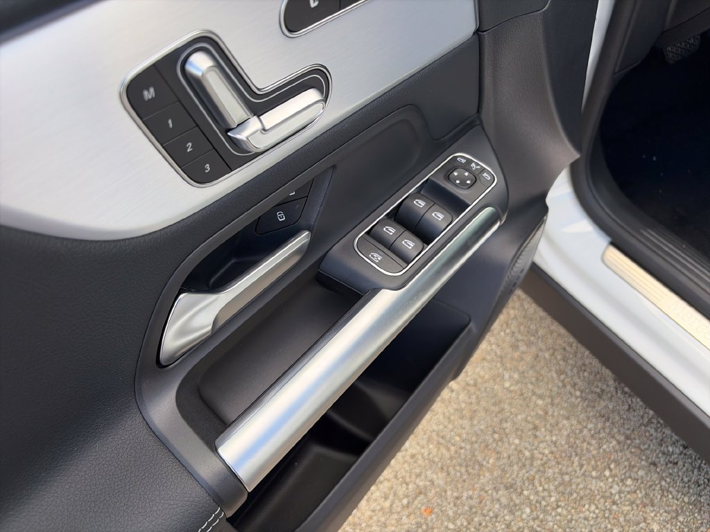 New 2026 Mercedes-Benz GLA 250 4MATIC image 11