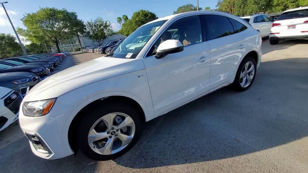 Certified 2024 Audi Q5 2.0T Premium AWD/4WD image 3