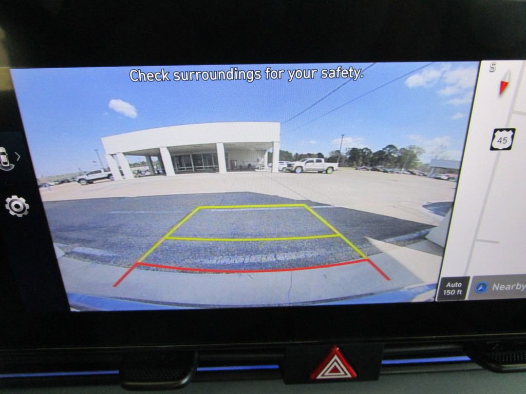 Used 2025 Hyundai Elantra Limited image 47