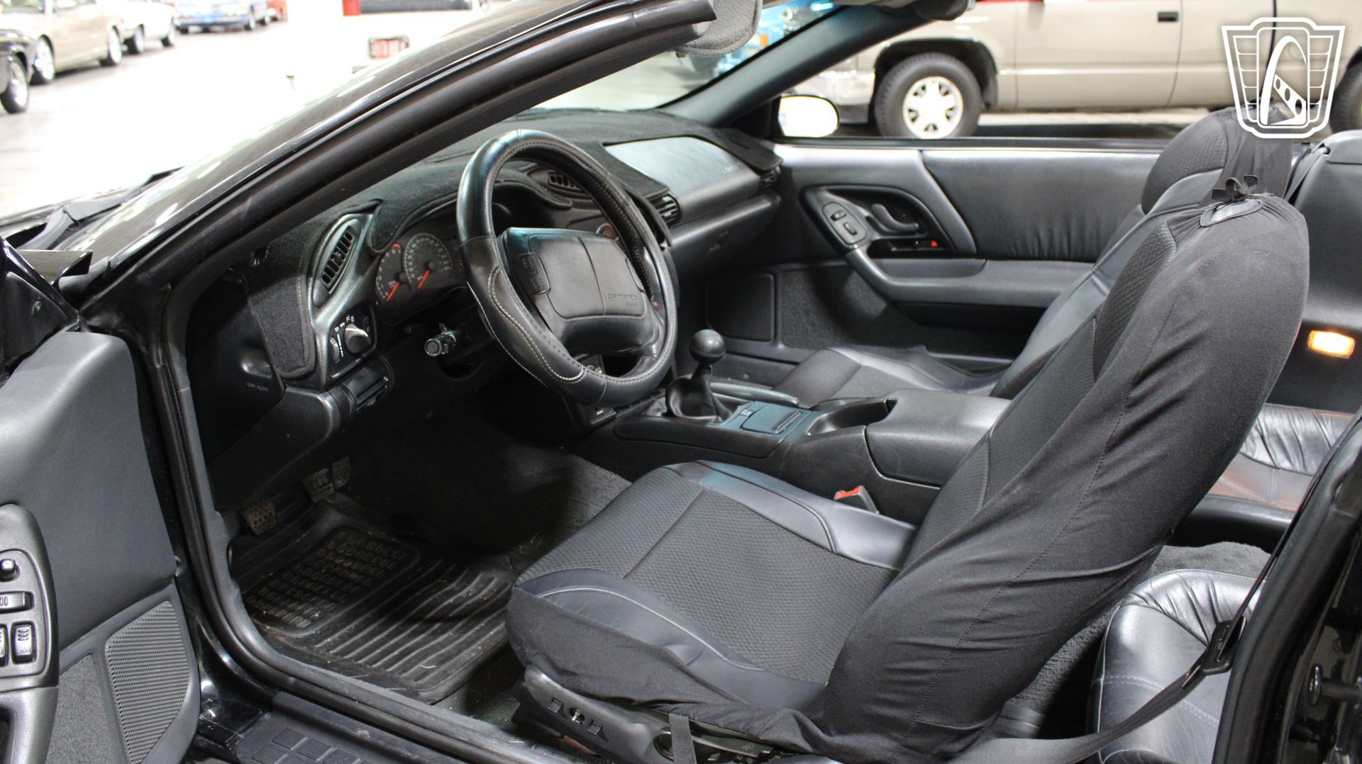 Used 1995 Chevrolet Camaro Z28 RWD image 11