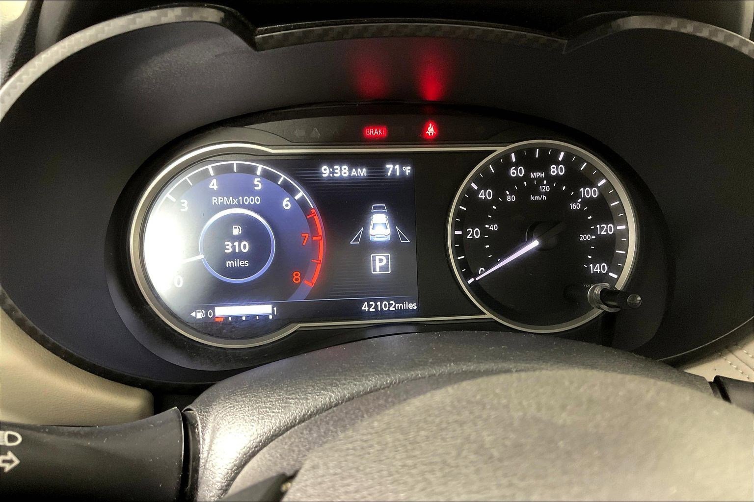 Certified 2020 Nissan Versa SV image 13