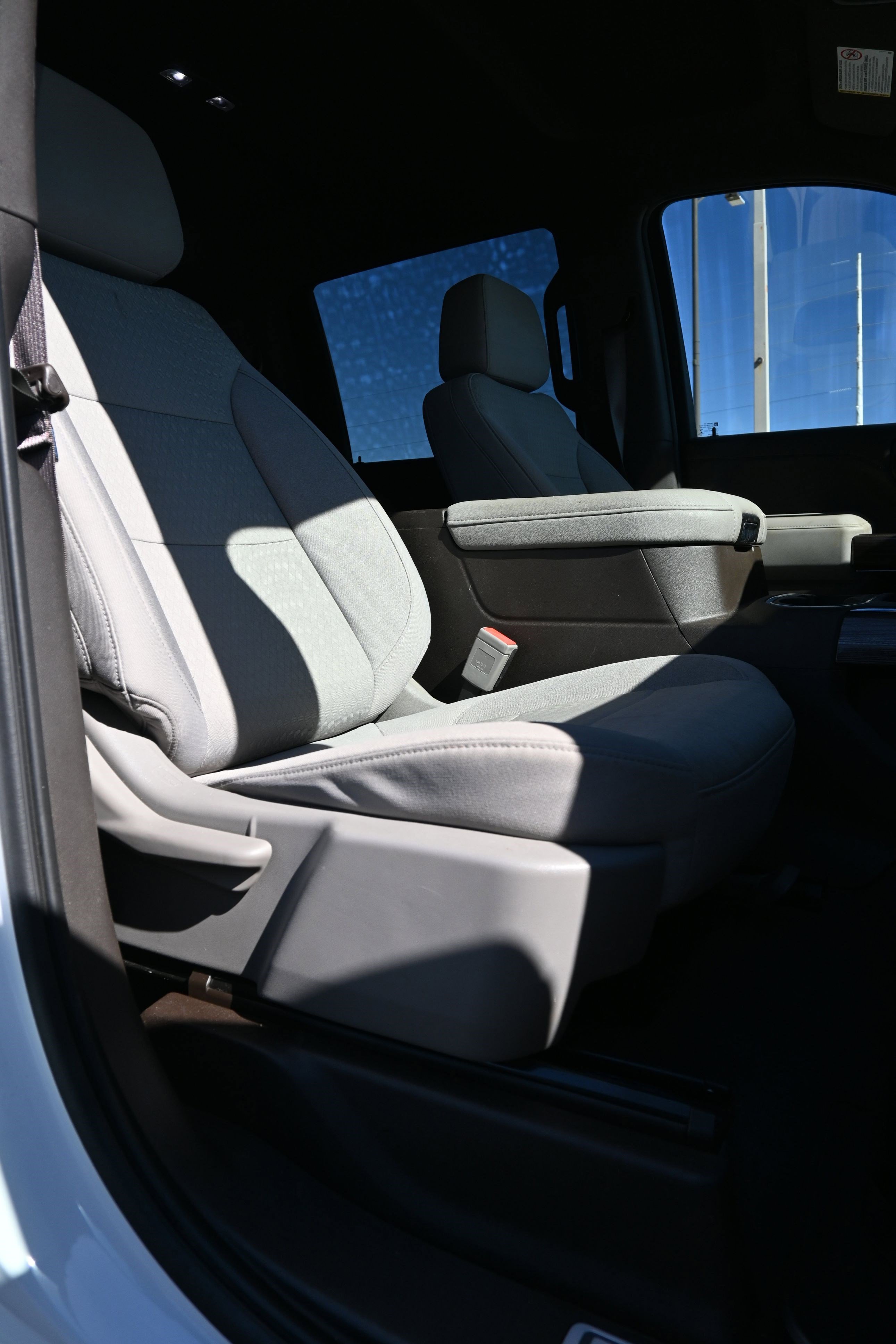 Used 2021 Chevrolet Silverado 3500 LT w/ Convenience Package image 33