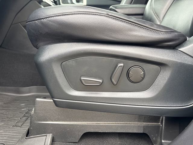 Used 2020 Ford Explorer XLT w/ Equipment Group 202A image 39
