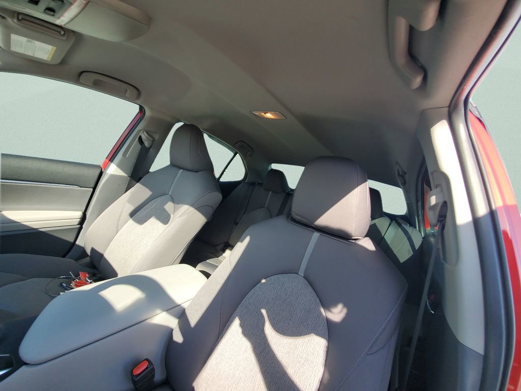 Used 2023 Toyota Camry LE image 20