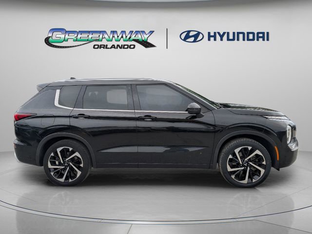 Used 2023 Mitsubishi Outlander SEL image 9