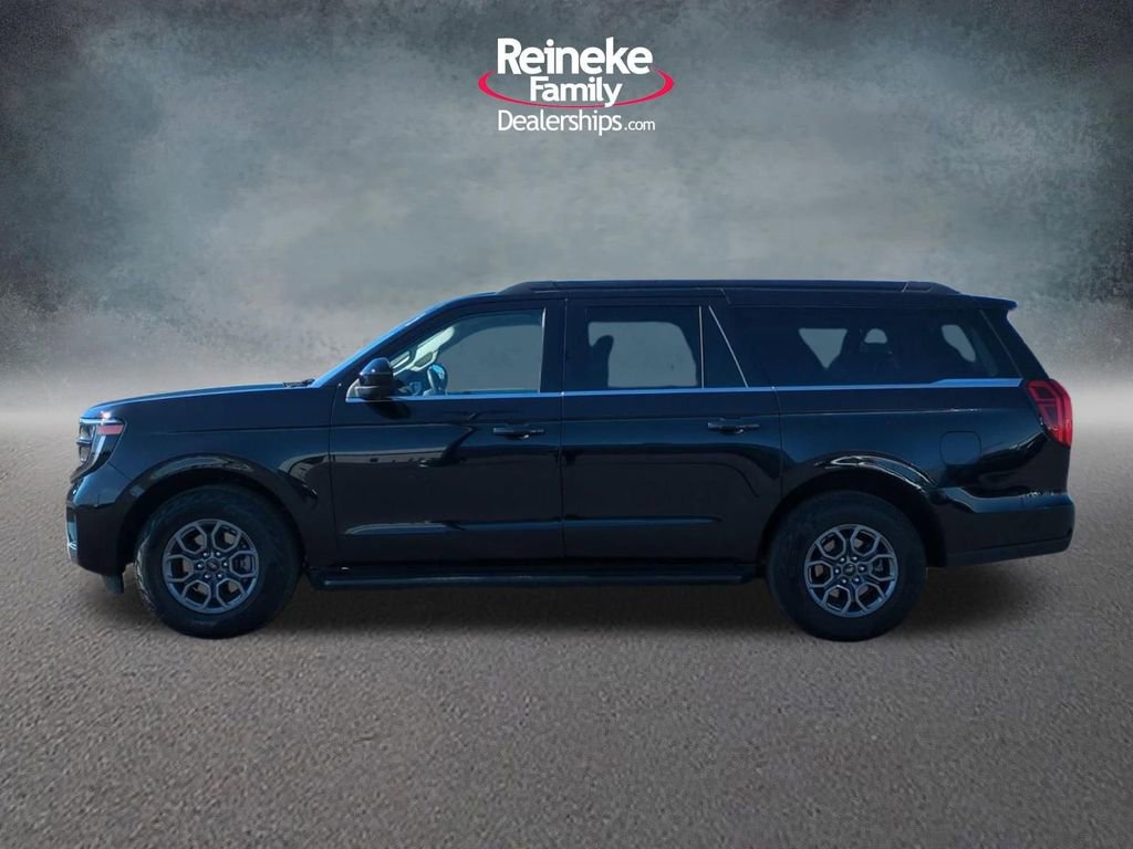 Used 2025 Ford Expedition Max Active AWD/4WD image 9