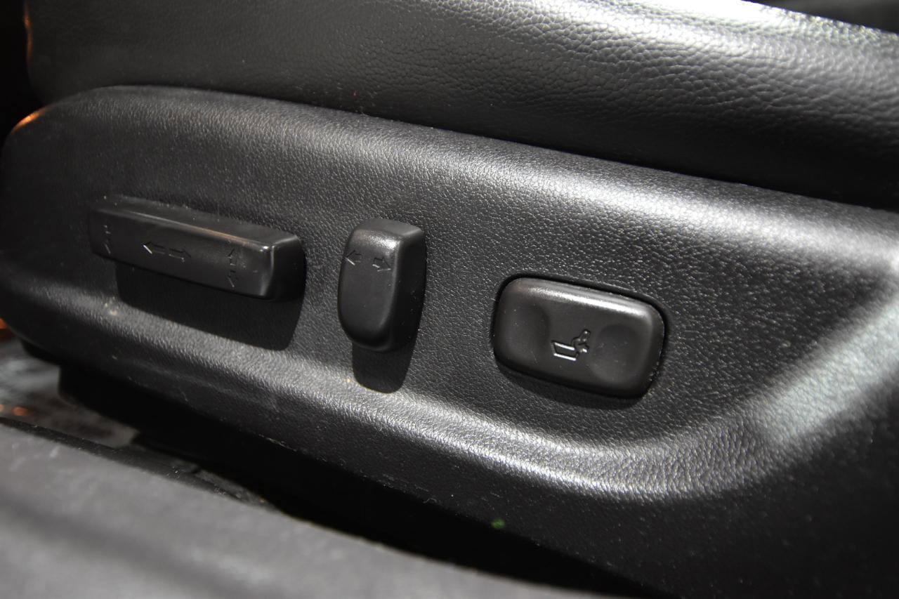 Used 2020 Acura ILX image 11
