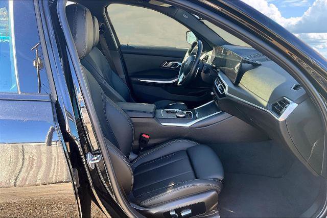 Used 2023 BMW 330i xDrive Sedan w/ Driving Assistance Package image 29