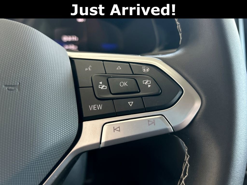 Certified 2024 Volkswagen Taos S image 17