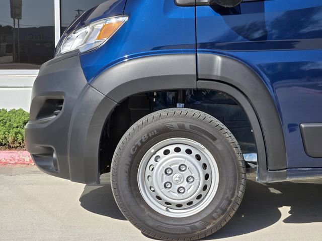 Used 2025 RAM ProMaster 2500 w/ Convenience Group image 8