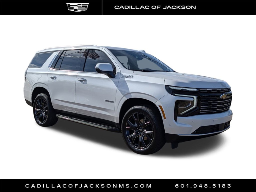 Used 2025 Chevrolet Tahoe High Country w/ Sun And Tow Package image 3
