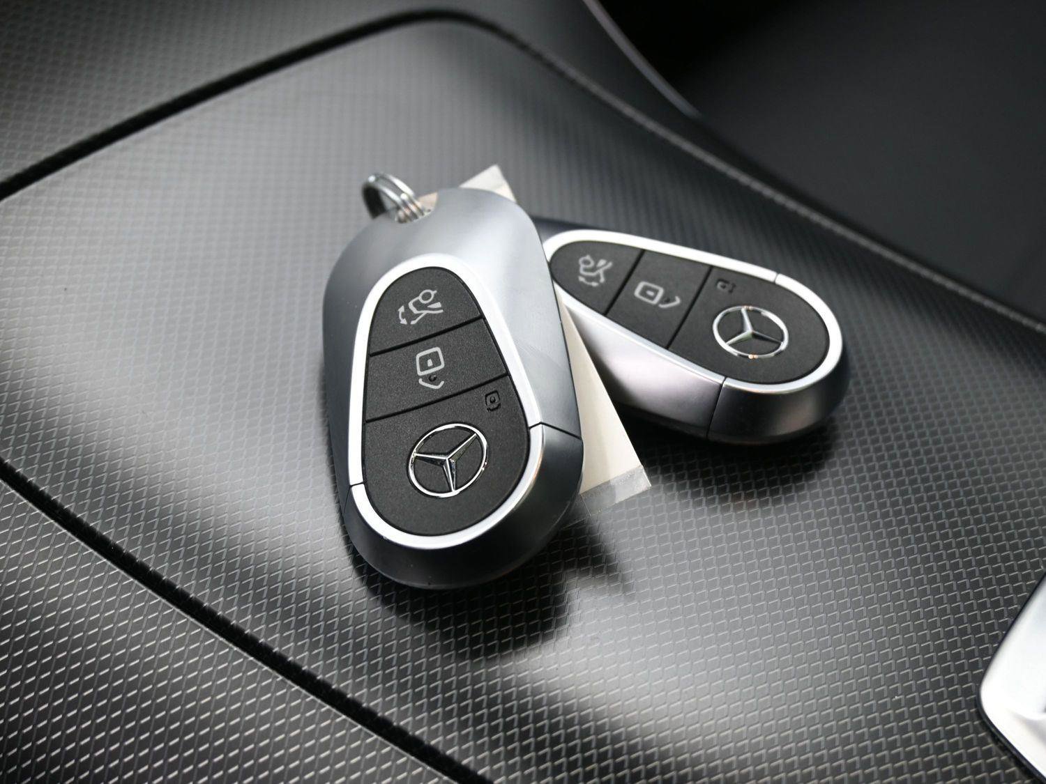 Used 2022 Mercedes-Benz C 300 4MATIC Sedan image 7