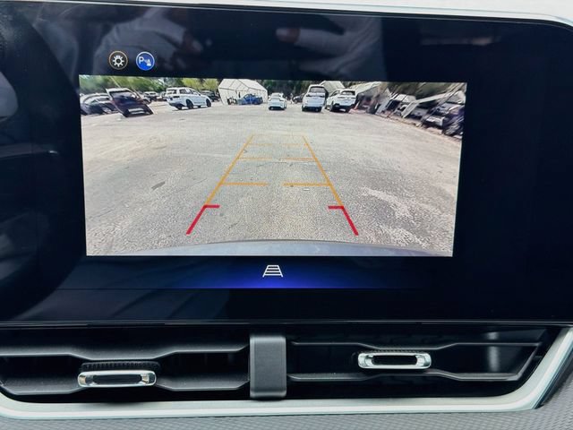 Used 2026 Chevrolet Equinox LT FWD image 32