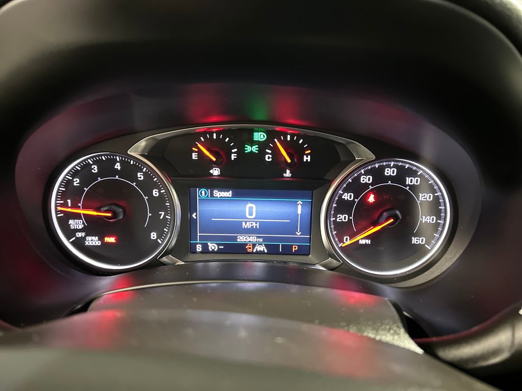 Used 2024 GMC Terrain SLE w/ Driver Convenience Package FWD image 16